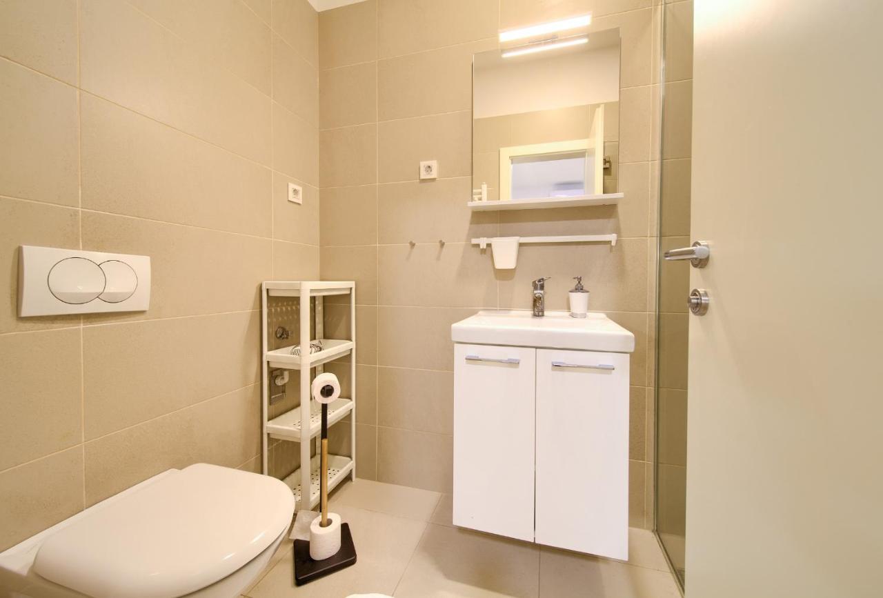 Logo Apartments 5 Min Walk To Main Square ซาเกร็บ ภายนอก รูปภาพ